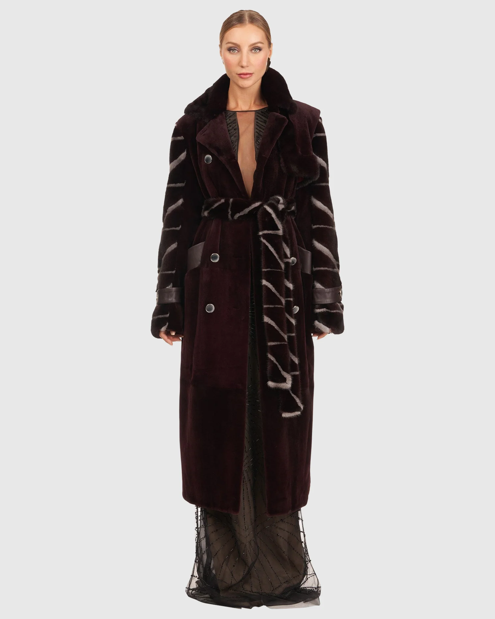 Sheared Mink Coat With Intarsia Sleeves And Belt - Image 4