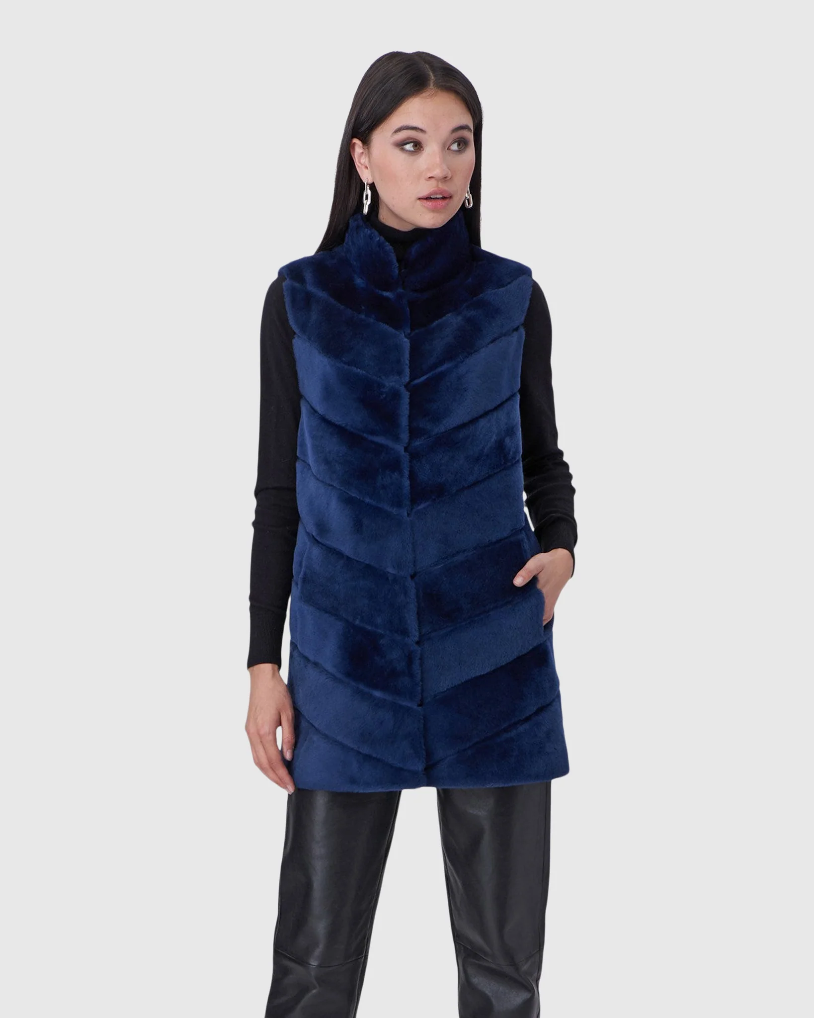 SELECT SHEARLING LAMB CHEVRON VEST - Image 6
