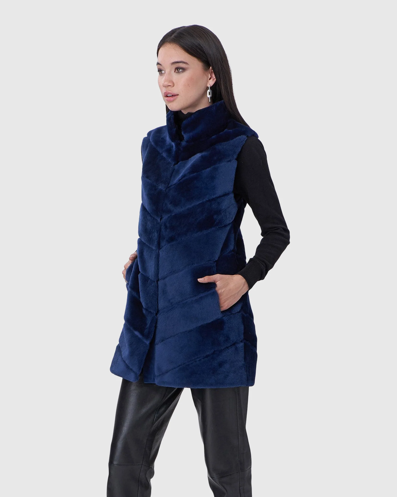 SELECT SHEARLING LAMB CHEVRON VEST - Image 8