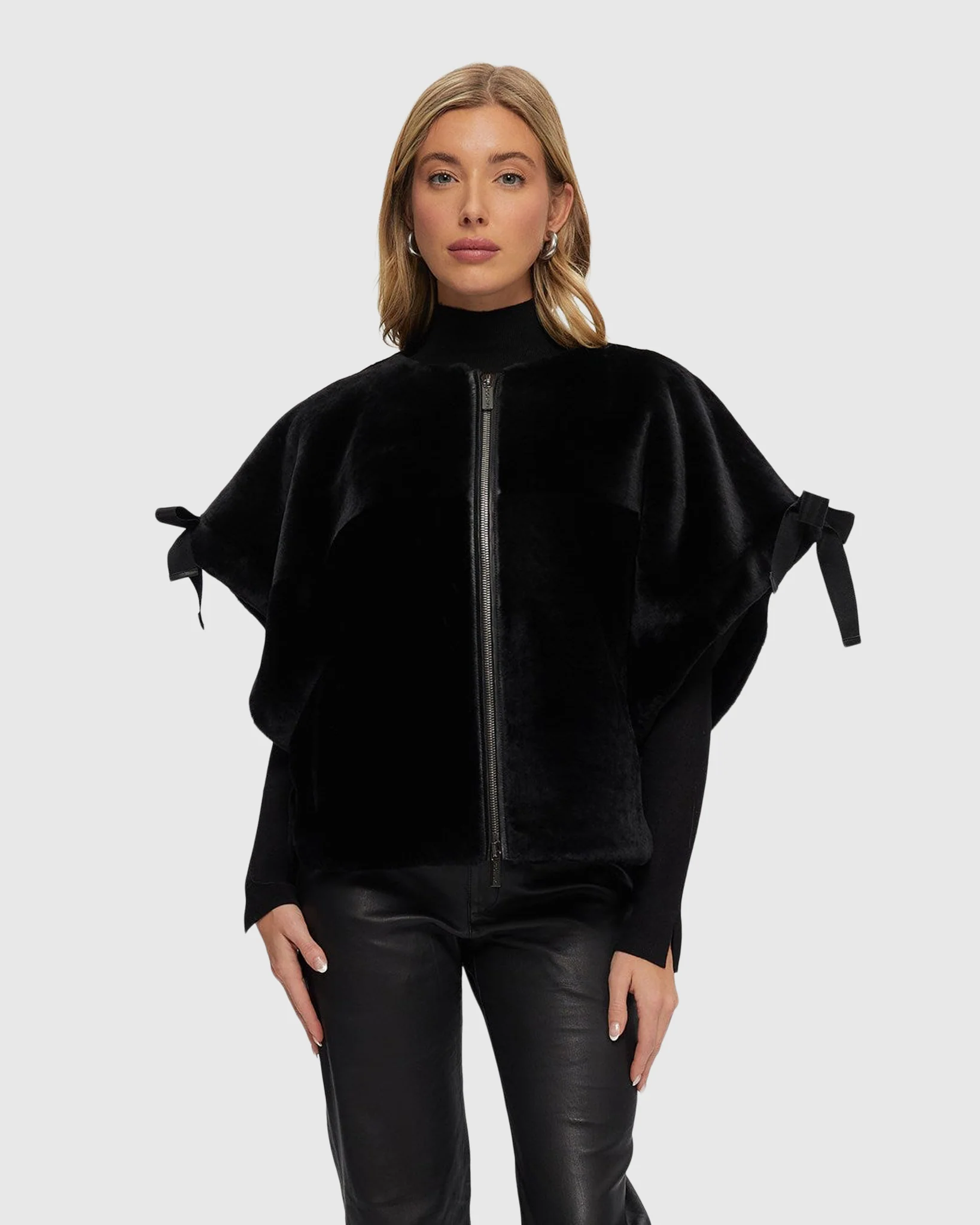 SHEARLING LAMB COLLARLESS SHORT SLEEVE JACKET - Image 5