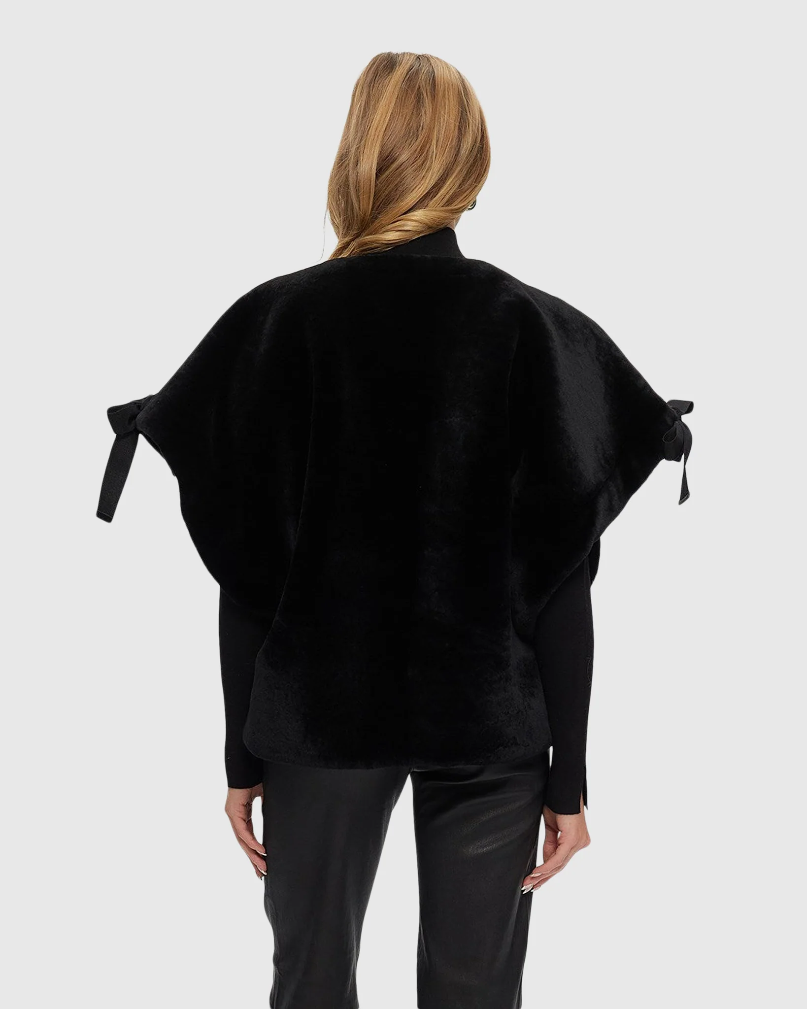 SHEARLING LAMB COLLARLESS SHORT SLEEVE JACKET - Image 7