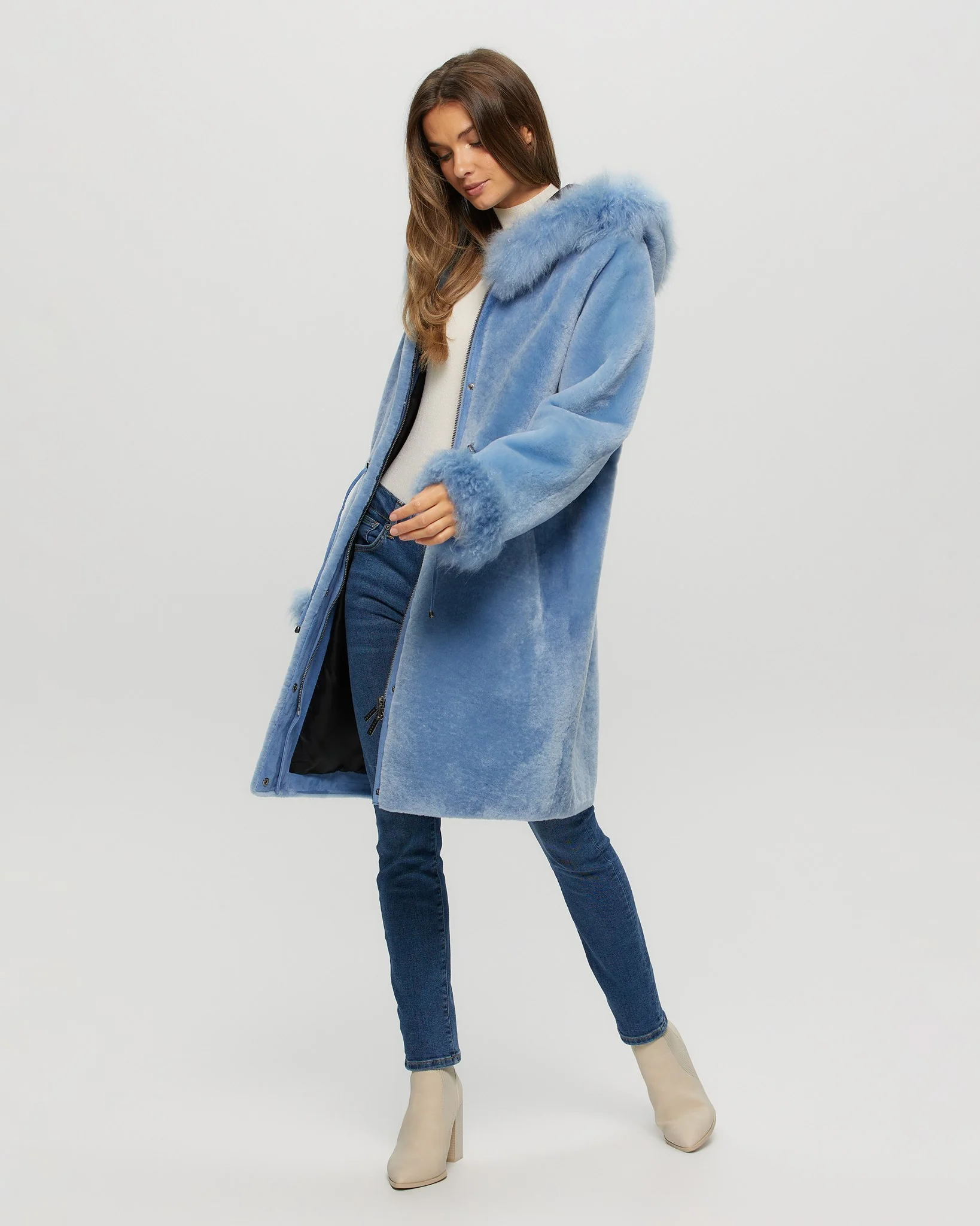SHEARLING LAMB PARKA WITH CASHMERE GOAT HOOD TRIM & CUFFS - Image 4