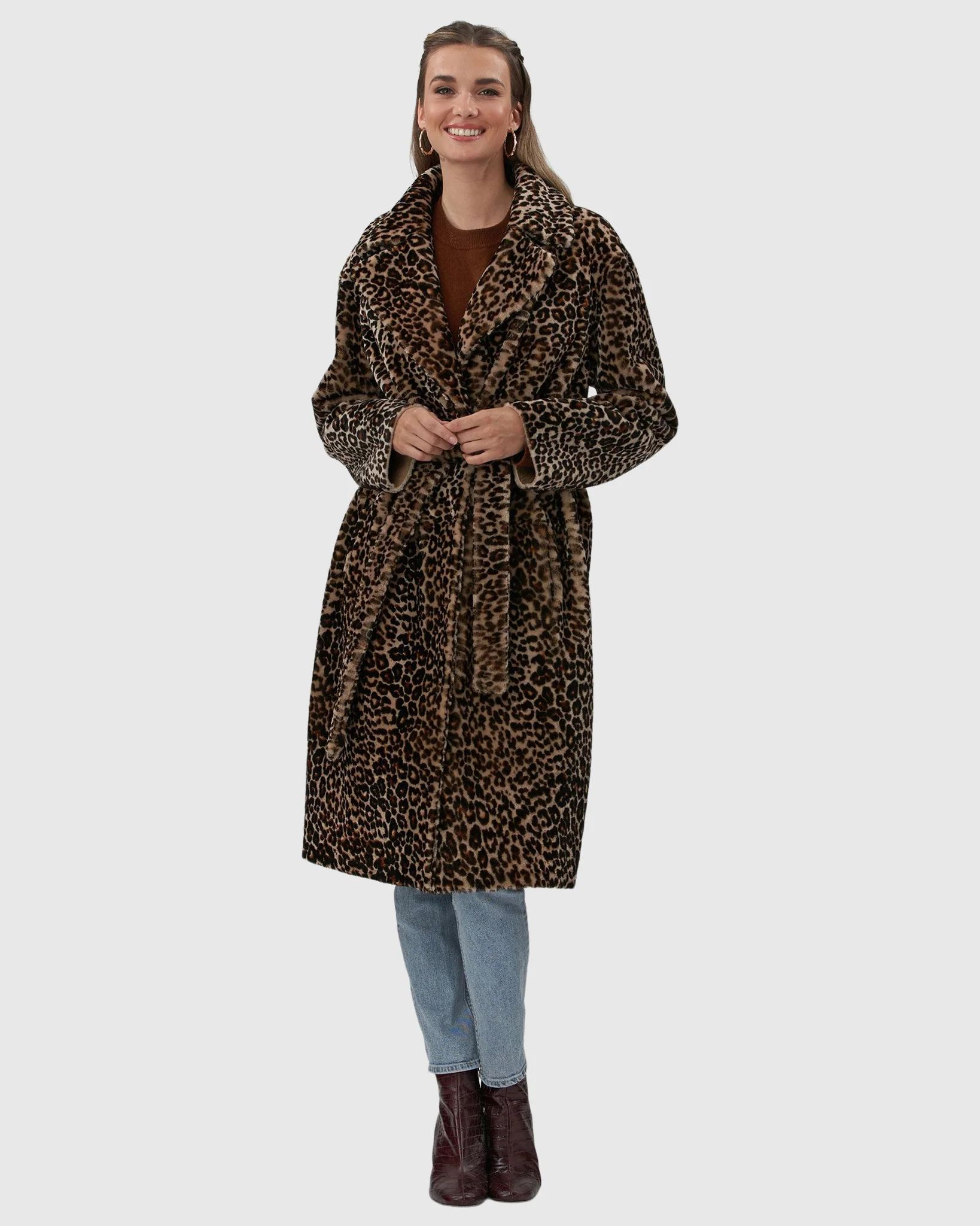 SHEARLING LAMB SHORT COAT WITH NOTCH COLLAR, BELT - Image 3