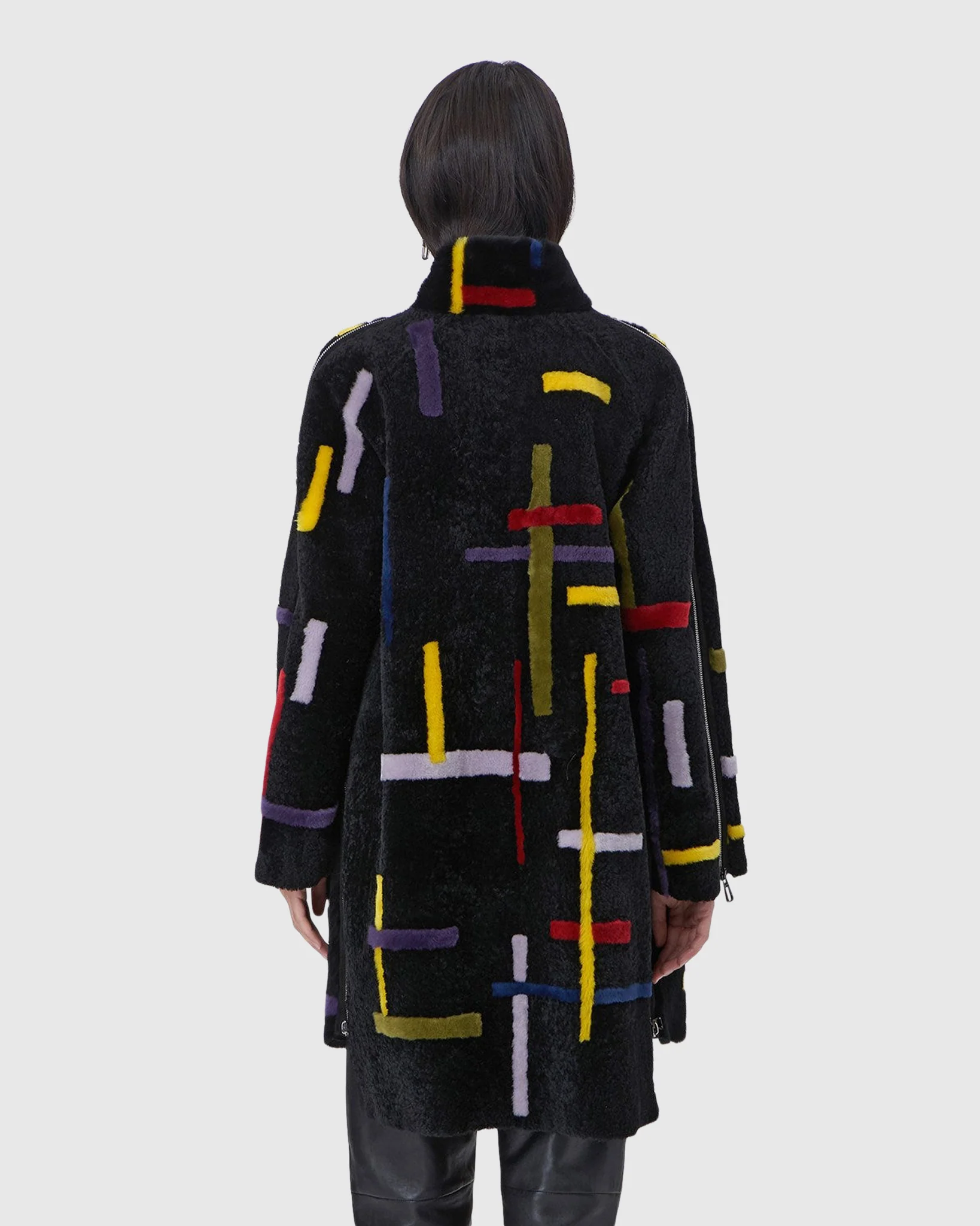 SHEARLING LAMB STROLLER WITH ABSTRACT INTARSIA - Image 4