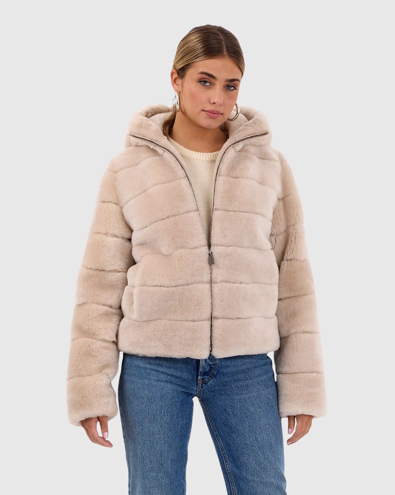 HORIZONTAL SHEARLING LAMB ZIP JACKET WITH HOOD