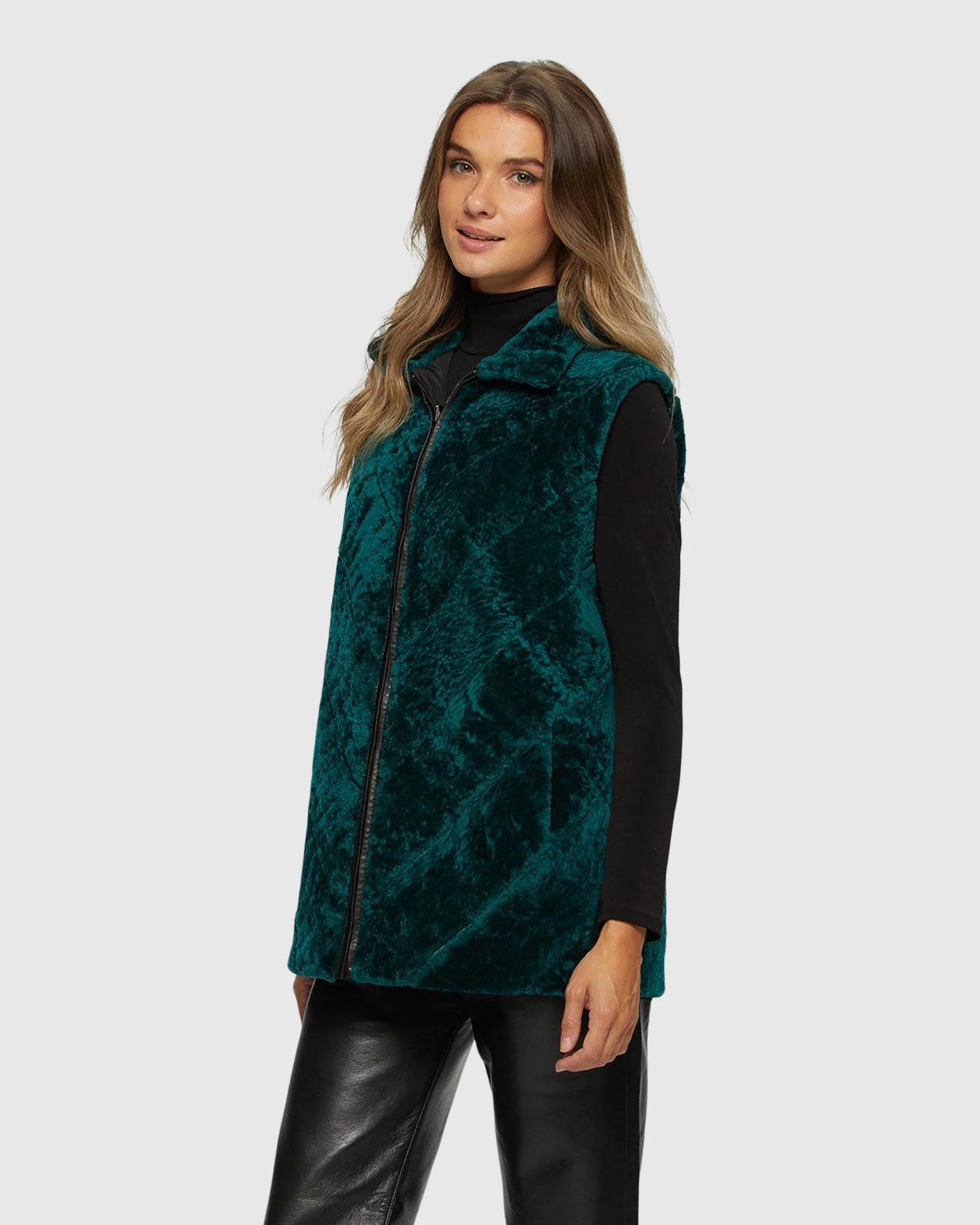 SHEARLING LAMB ZIP VEST REVERSIBLE TO TAFFETA - Image 9