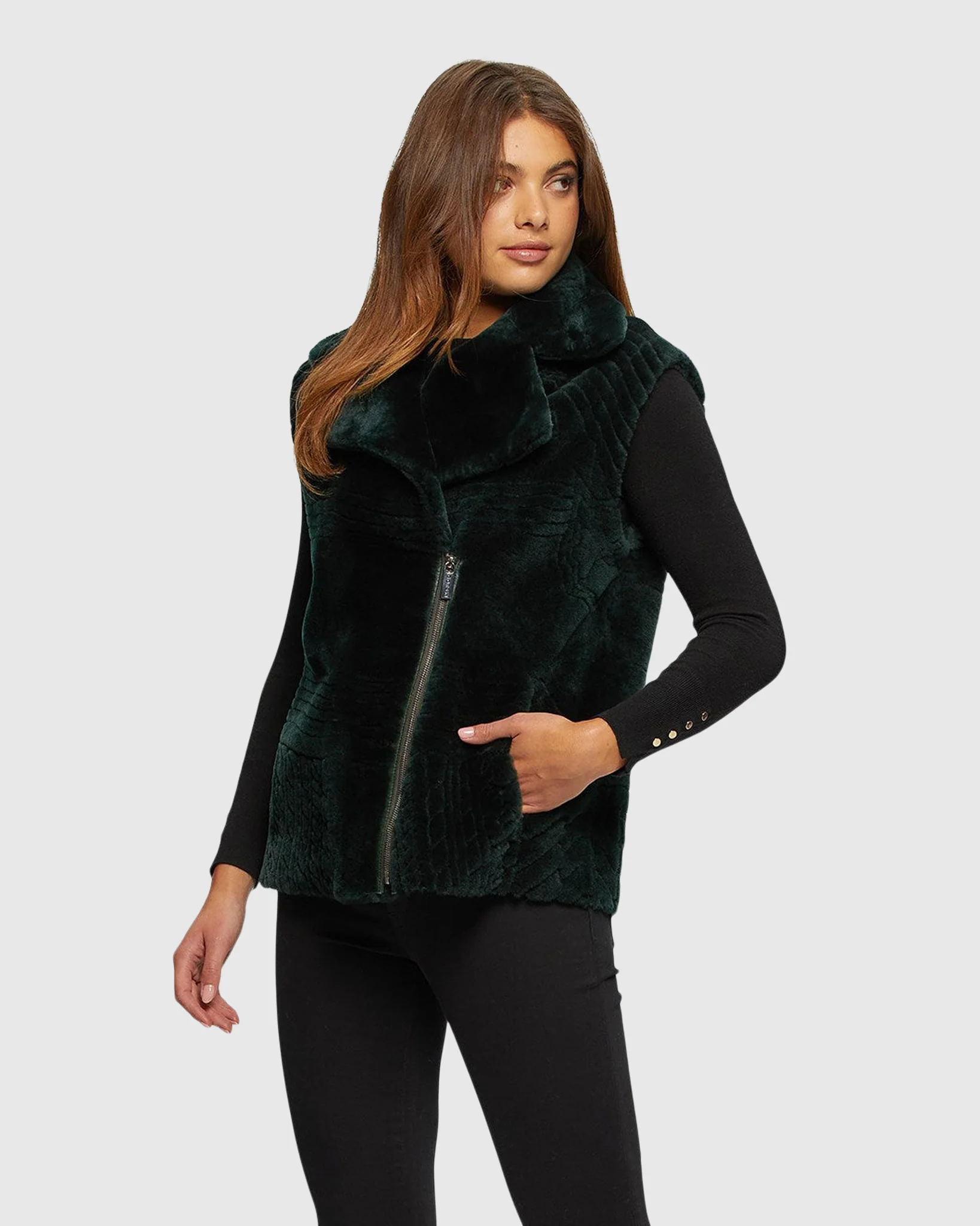 SHEARLING LAMB ZIP VEST WITH GROOVED PATTERN - Image 2