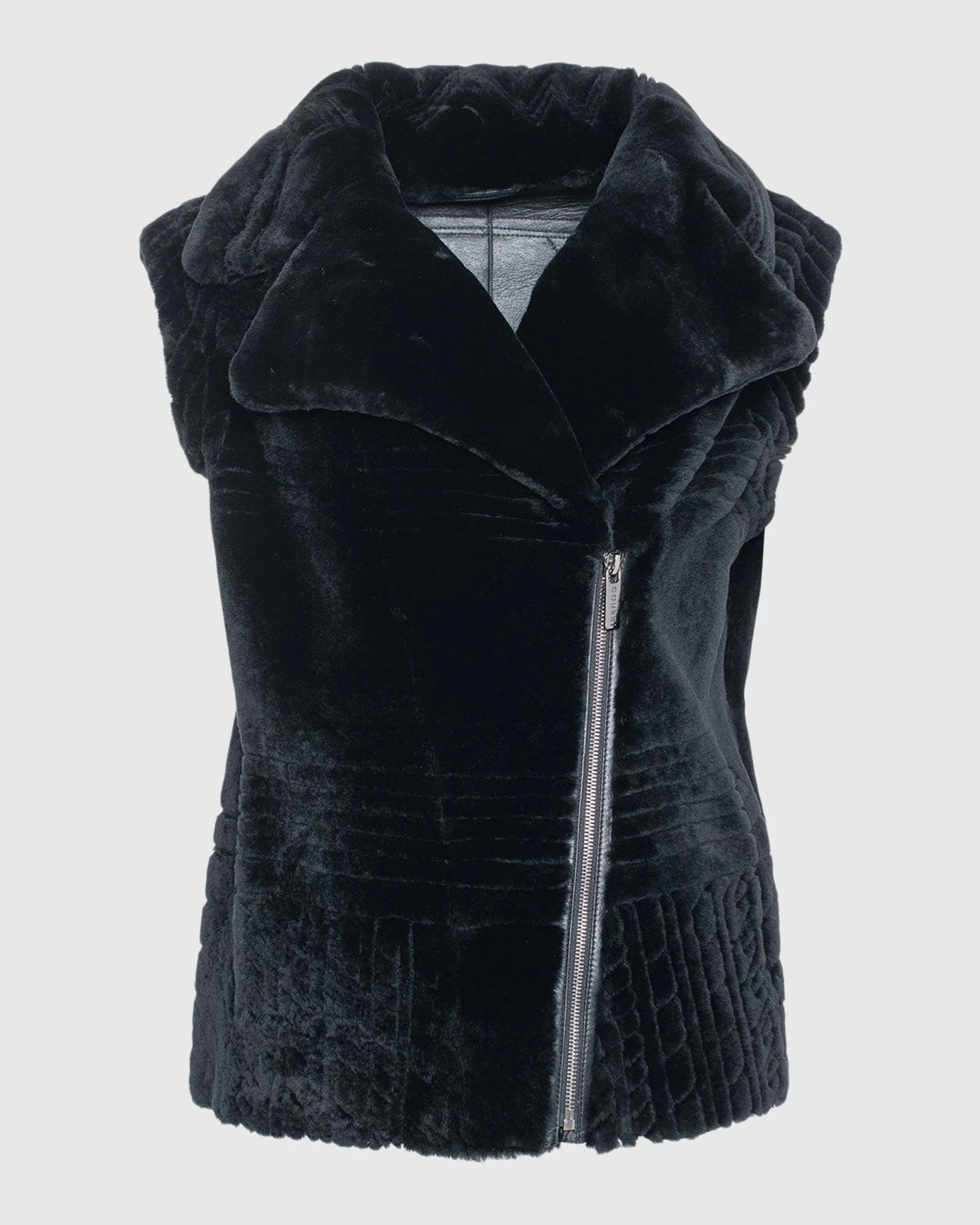 SHEARLING LAMB ZIP VEST WITH GROOVED PATTERN - Image 8