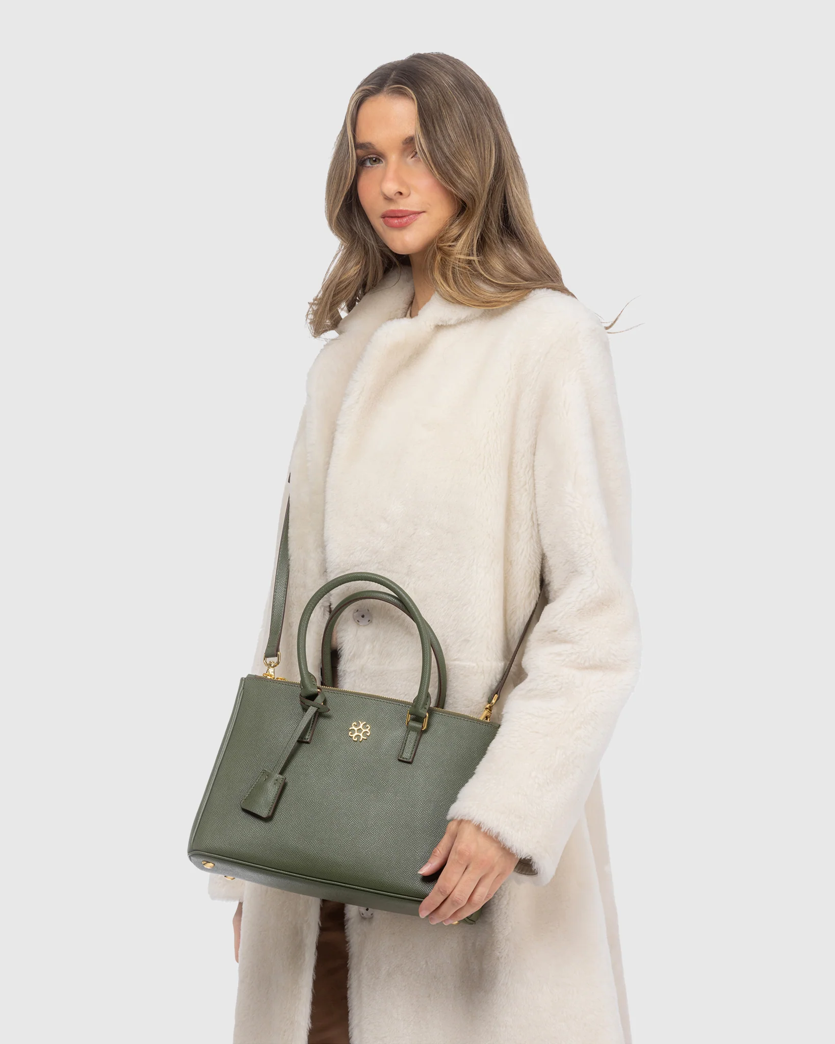 TOP HANDLE LEATHER CROSSBODY BAG - Image 18