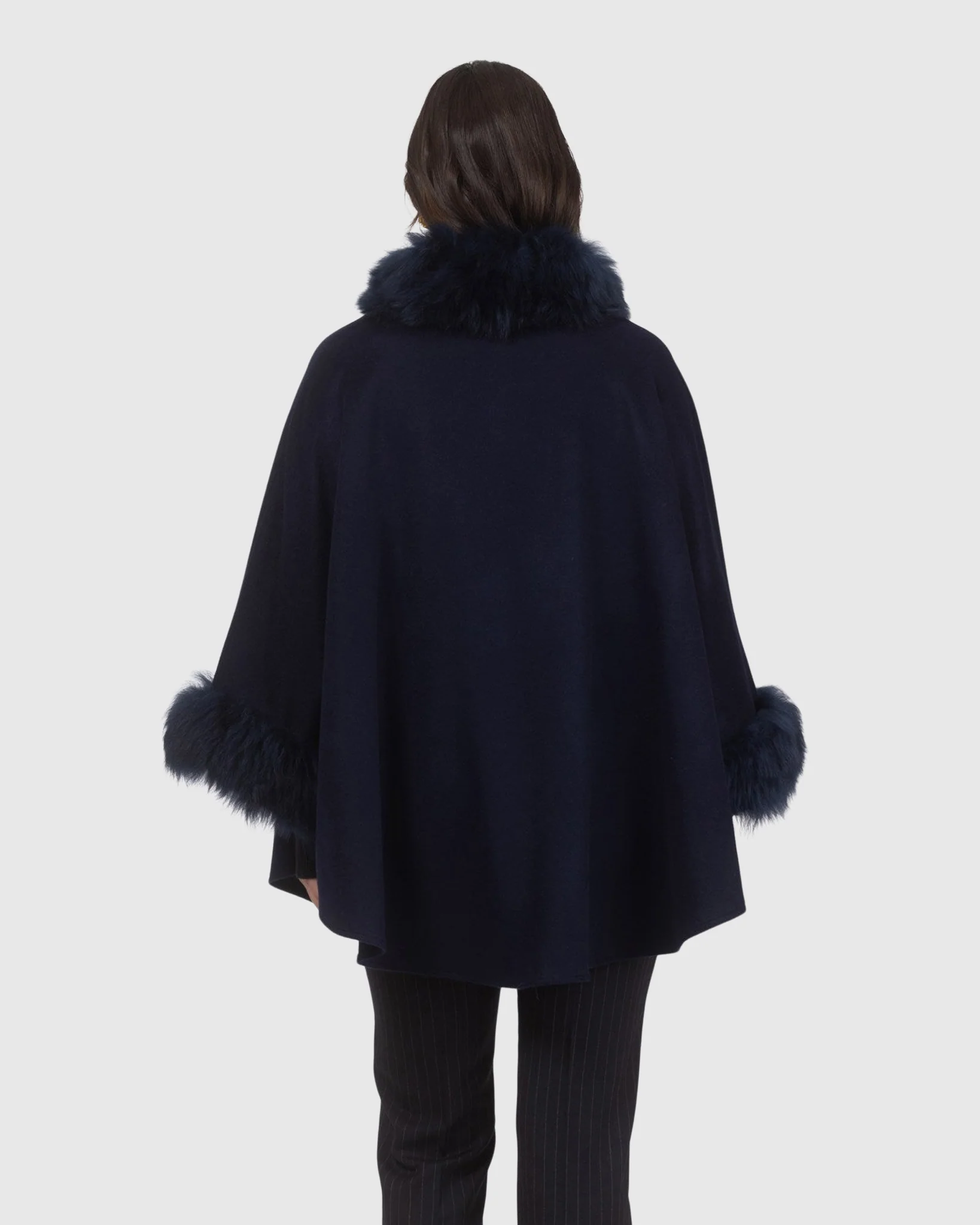 Cashmere & Wool Cape With Select Lamb Trim - Image 40