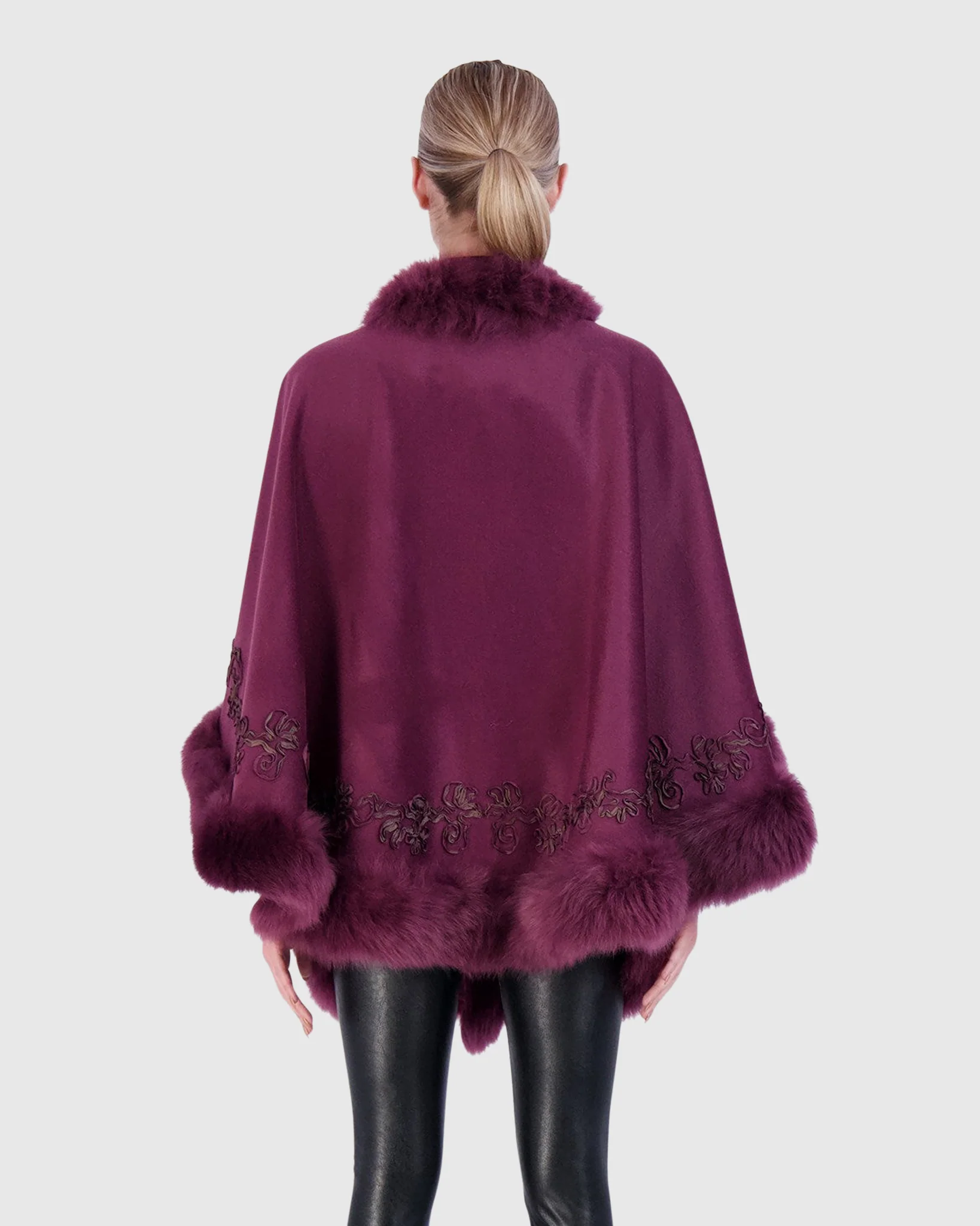 WOOL AND CASHMERE CAPE WITH LAMB TRIM AND RIBBON EMBROIDERY - Image 4