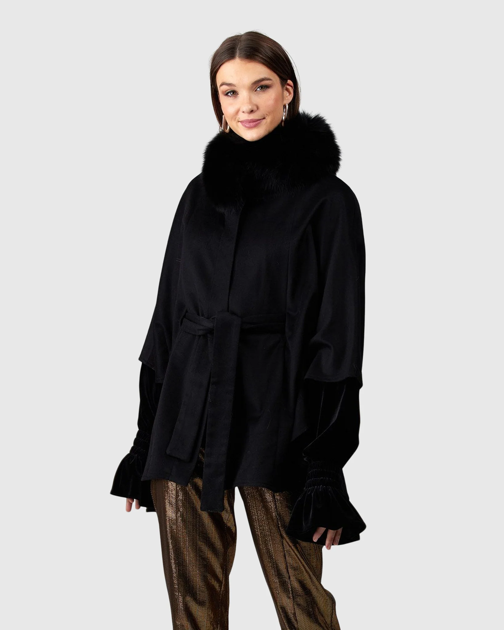 WOOL BELTED CAPE WITH FOX COLLAR