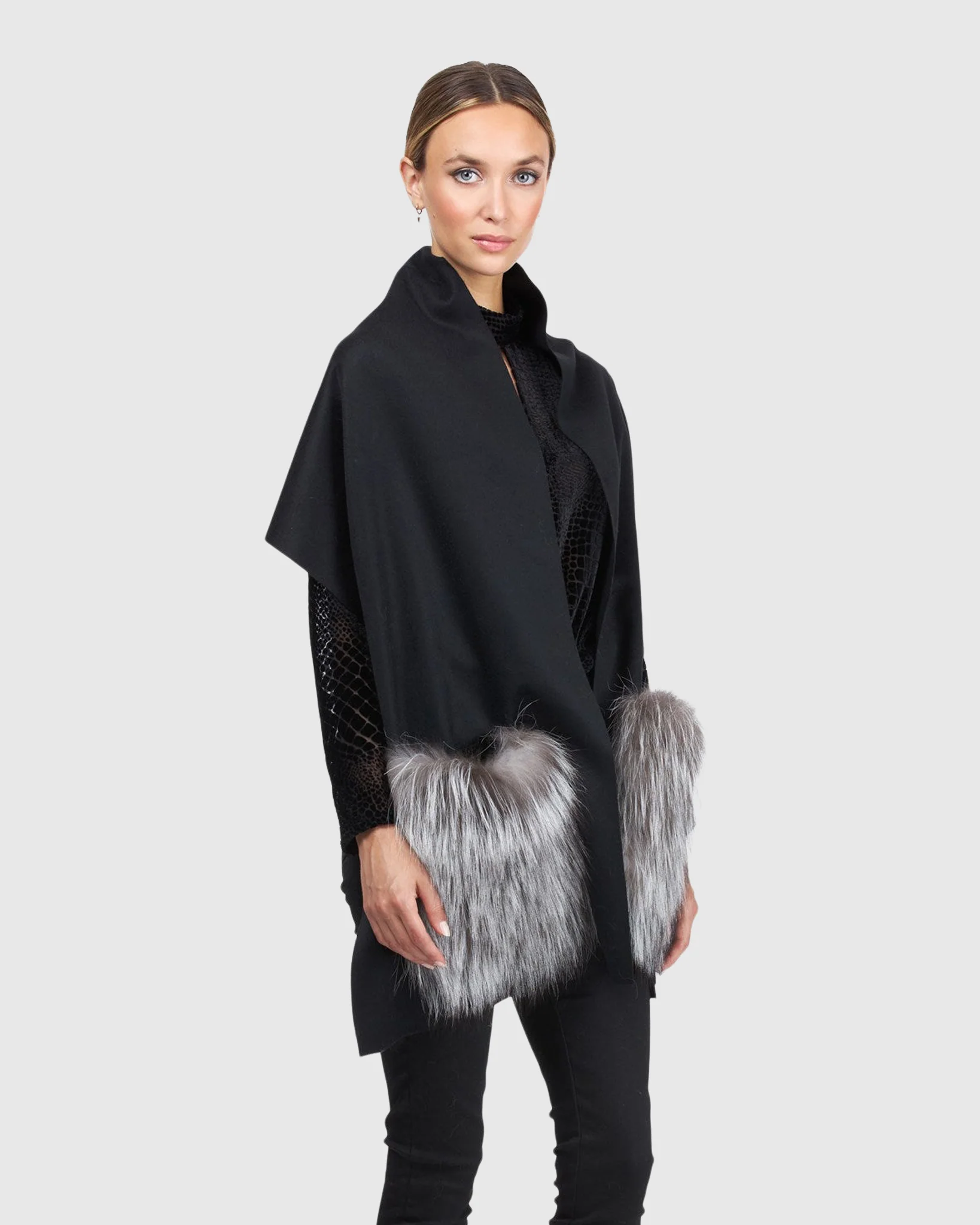 WOOL STOLE WITH SILVER FOX FUR PATCH POCKETS - Image 3